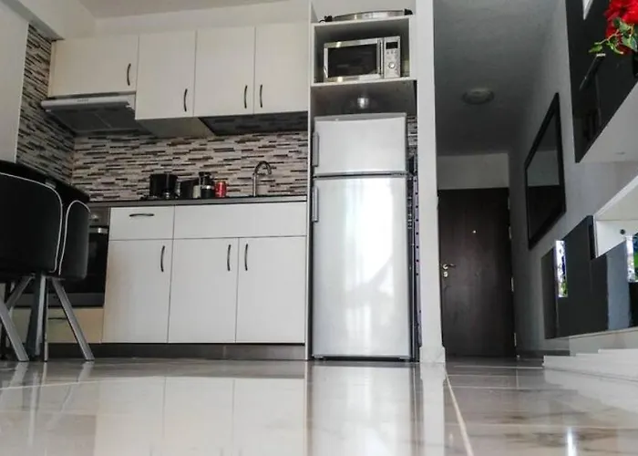 Апартаменти Beautiful Americas Playa Del Bobo